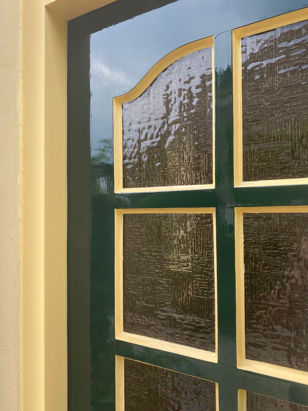 Voordeur: detail hoogglans lak